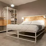 Hotel Iron By Moderno 3*