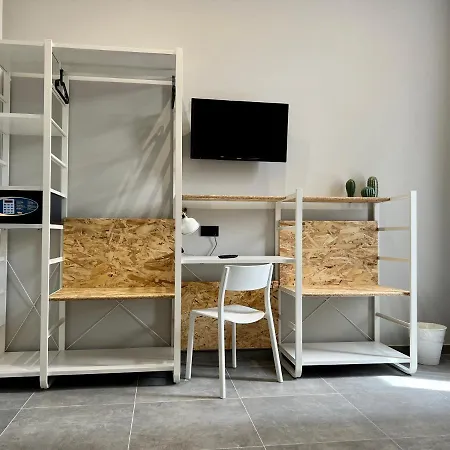 Iron Hotel By Residence Moderno 3* Bari