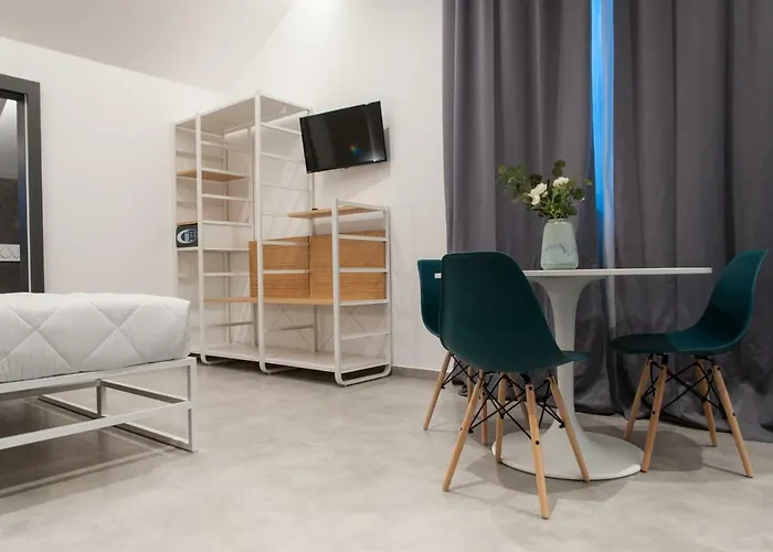 Hotel Iron Hotel By Residence Moderno Bari