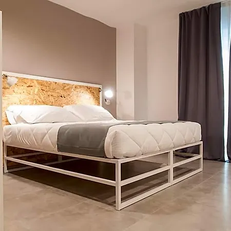 Iron Hotel